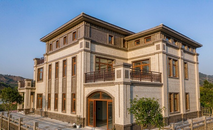 自建房外墙做仿石漆，基层处理做到位才更耐用